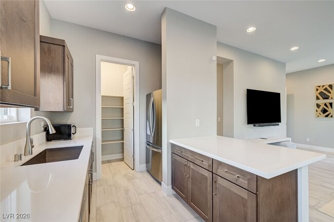 Building Photo - 4056 Desert Trce Ct