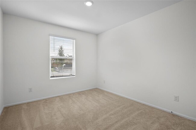 Building Photo - 5111 Sunvalley Bend Dr