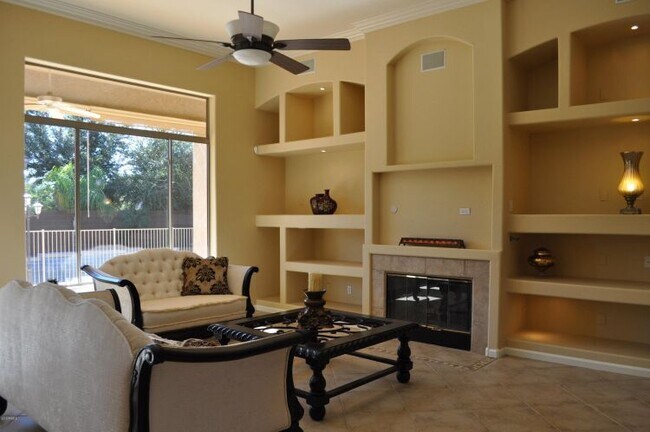 Building Photo - 1223 W Weatherby Way