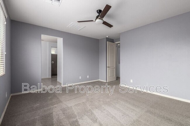 Building Photo - 5427 S Canyon Rim