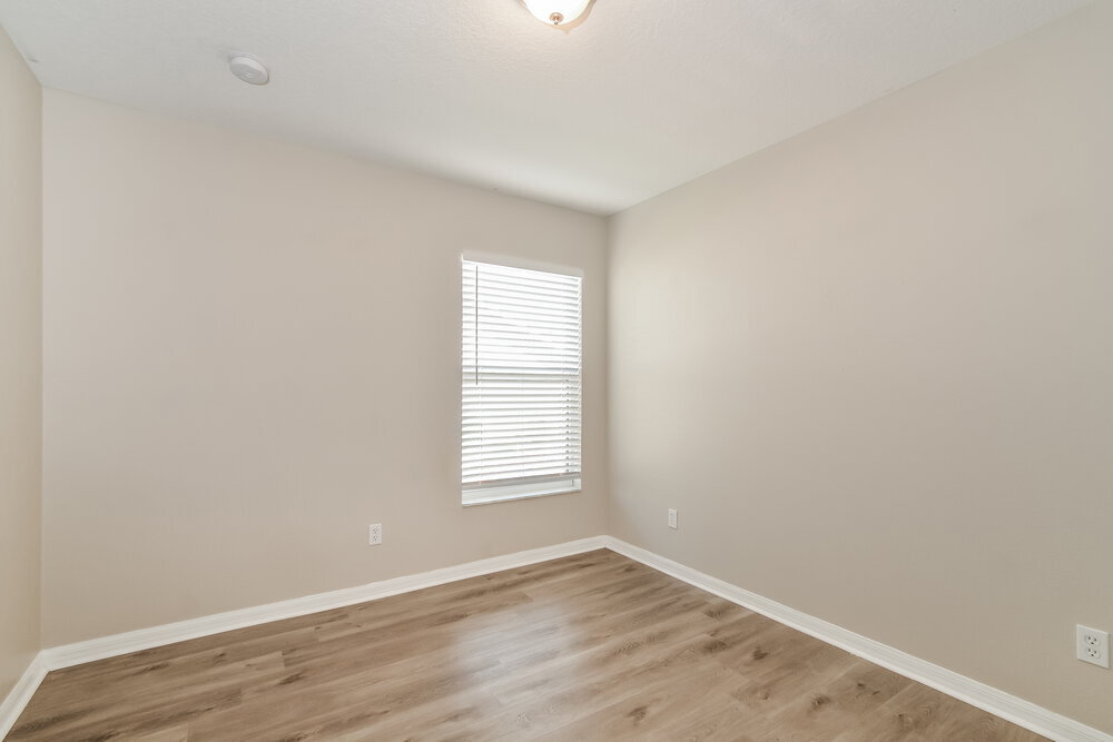 Building Photo - 803 Shore Breeze Way