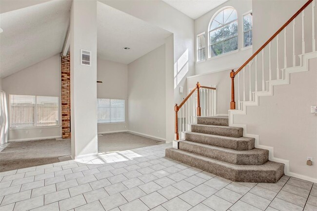 Building Photo - 16038 Rustic Sands Dr