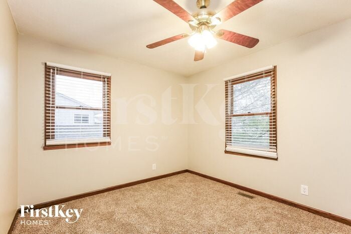 Building Photo - 8738 Buckhaven Dr