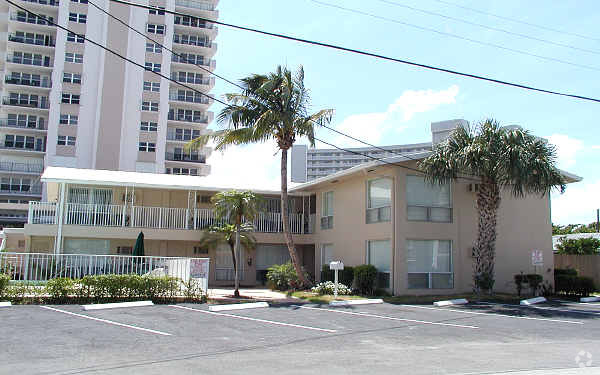 Building Photo - Sunset Gardens Apartments