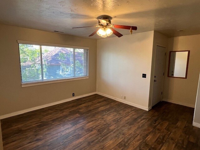 Building Photo - 1786 S 600 E
