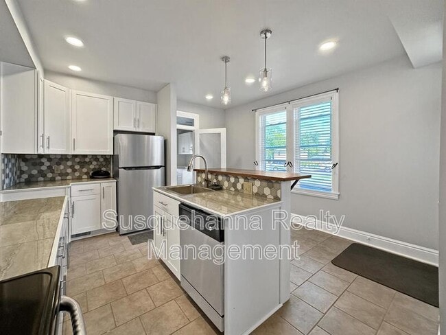 Building Photo - 2871 Horseshoe Pike