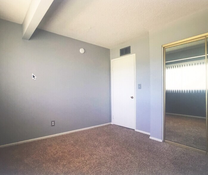 BEDROOM 3 - 14273 E Sage St