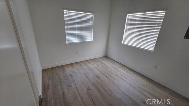 Building Photo - 988 El Camino Dr