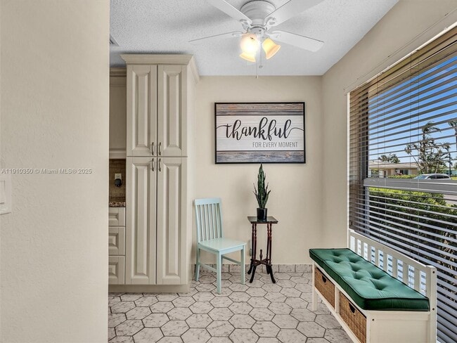 Building Photo - 13785 Flora Pl