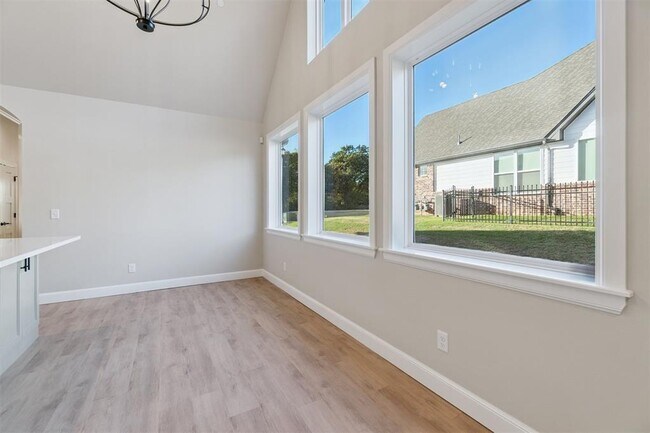 Building Photo - 4212 Abbey Pk Dr