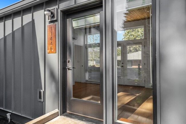 Building Photo - Experience Morris Street Commons- Modular Community Living!