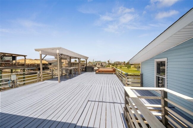 Building Photo - 77 Bayou Vista Dr