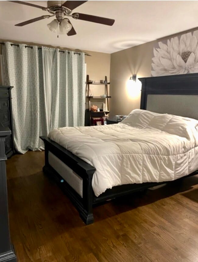 Building Photo - 533 Madison St