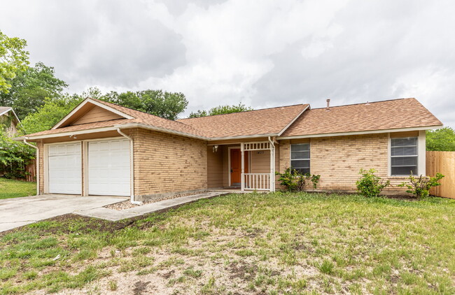 Building Photo - 14719 Highland Peak