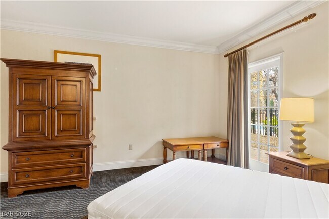 Building Photo - 30 Strada Di Villaggio