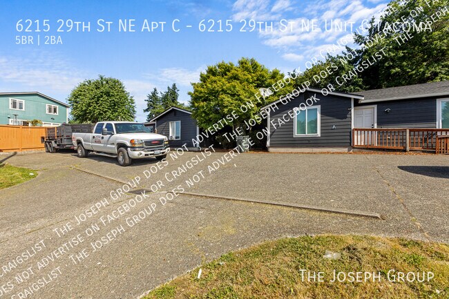 Building Photo - 6215 29th St NE