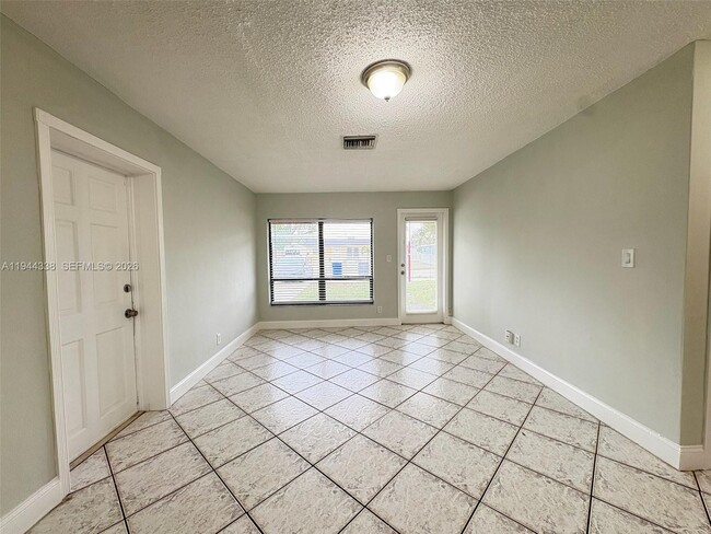 Building Photo - 6716 Atlanta St