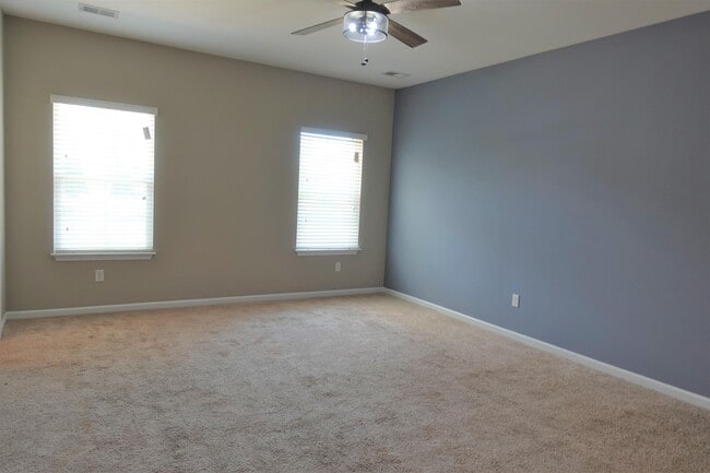 Building Photo - 344 Marble Ln