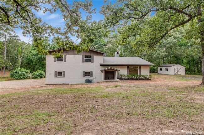Building Photo - Remodeled home.....Country Feel but close ...