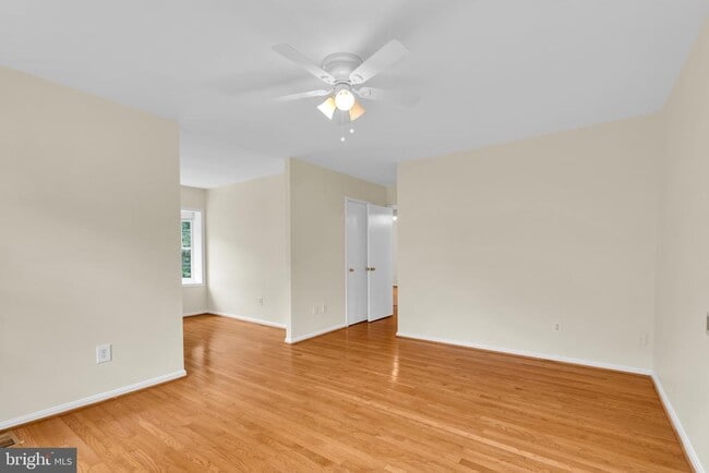 Building Photo - 7428 Fountain Head Dr