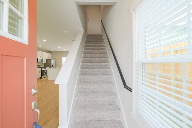 Building Photo - 6434 New York St