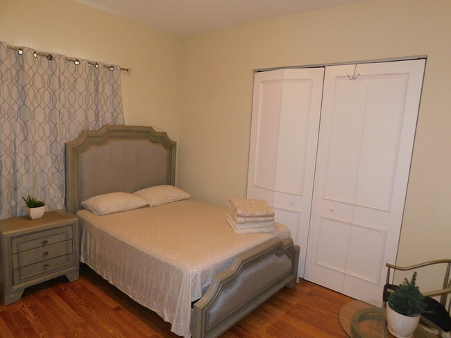 Primary Photo - 2613 Treanor Terrace