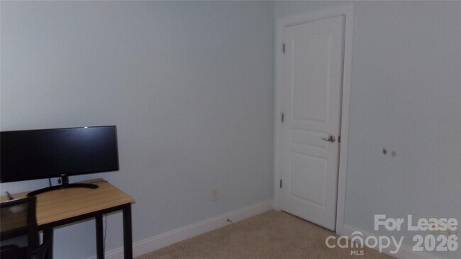 Building Photo - 10418 Glenmeade Rd