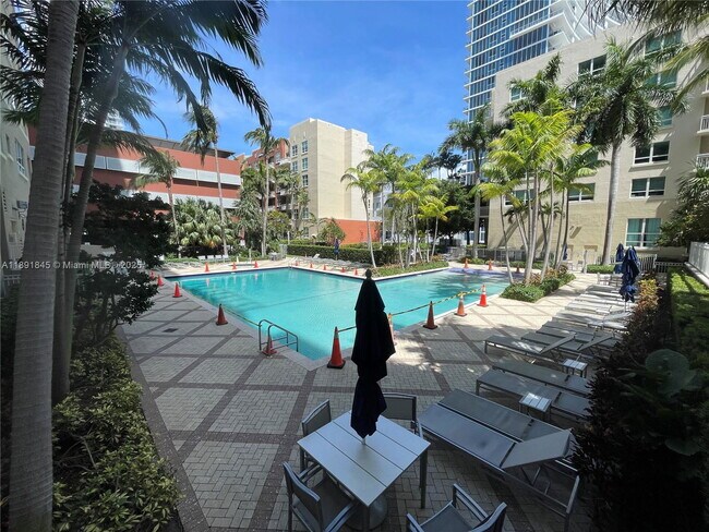 Building Photo - 2001 S Biscayne Blvd