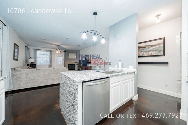 Building Photo - 10706 Lansdowne Ln