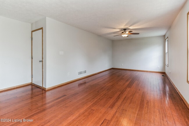 Building Photo - 10102 Winding River Way