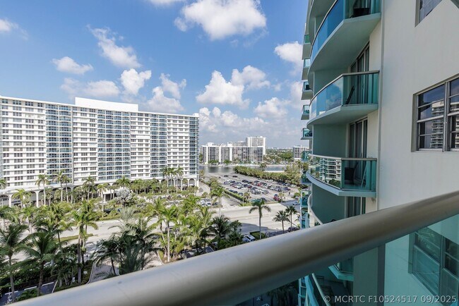 Building Photo - 3801 S Ocean Dr