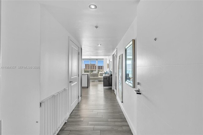 Building Photo - 400 Sunny Isles Blvd