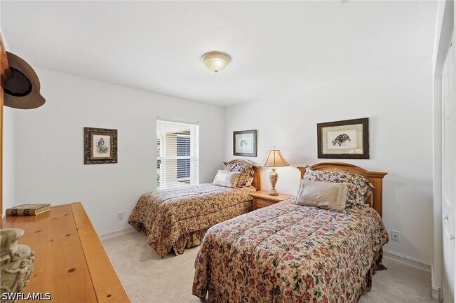 Building Photo - 866 Carrick Bend Cir