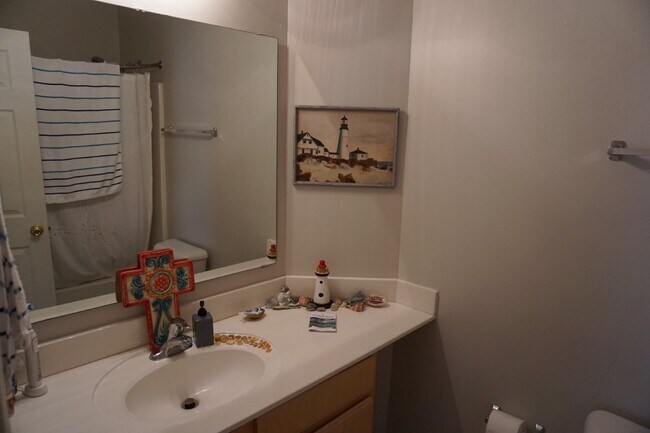 Building Photo - 227 Hibiscus Way