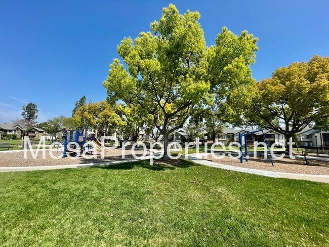 Building Photo - 4342 Ironwood Dr