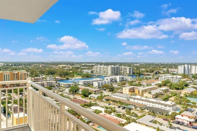 Building Photo - 750 N Ocean Blvd