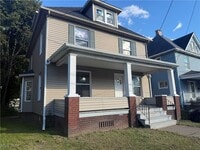 Building Photo - 204 Broad Ave NW