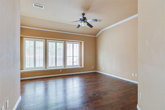 Building Photo - 116 Silkwood