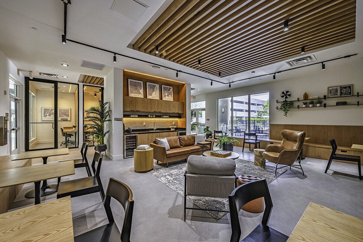 Building Photo - 375 N Biscayne River Dr