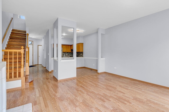 Building Photo - 14857 W Victoria Crossing