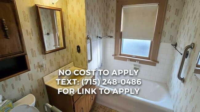 Building Photo - 1021 Baker St