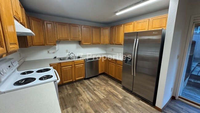 Building Photo - Adorable Ranch Style Home - Milwaukie