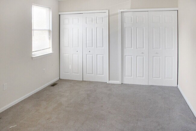 Building Photo - 4406 Eagle Ct