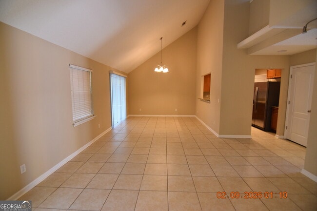 Building Photo - 322 Gary Cir