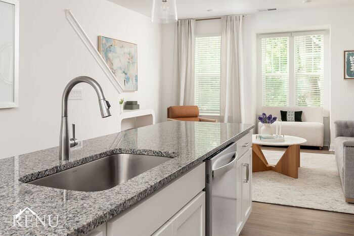 Building Photo - 336 McCrorey Ave