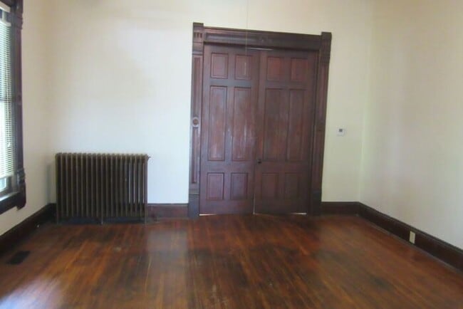 Primary Photo - 2 Bedroom House with a Bonus Room