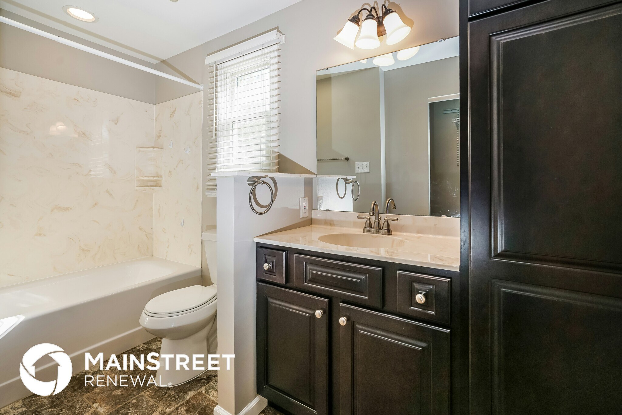 Building Photo - 14415 Quiet Cove Ct