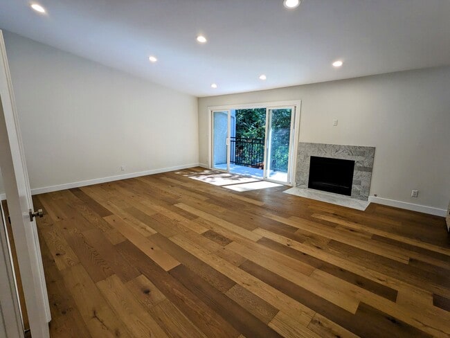 Building Photo - 2510 Almaden Ct