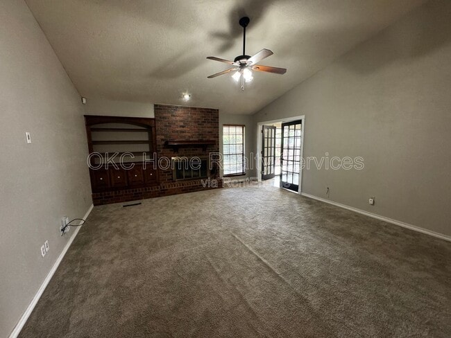 Building Photo - 6300 Brookside Dr