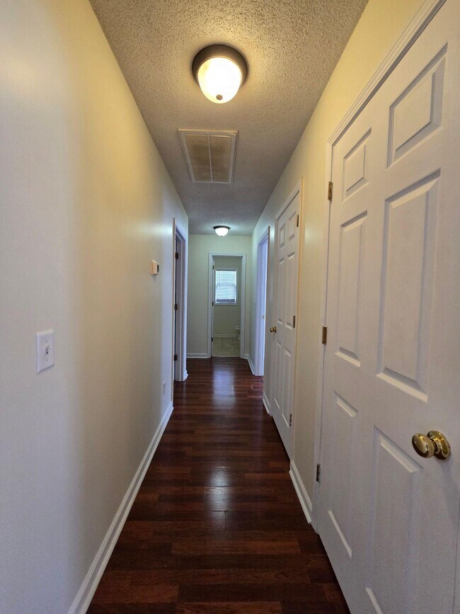 Building Photo - 3140 Firestone Ct